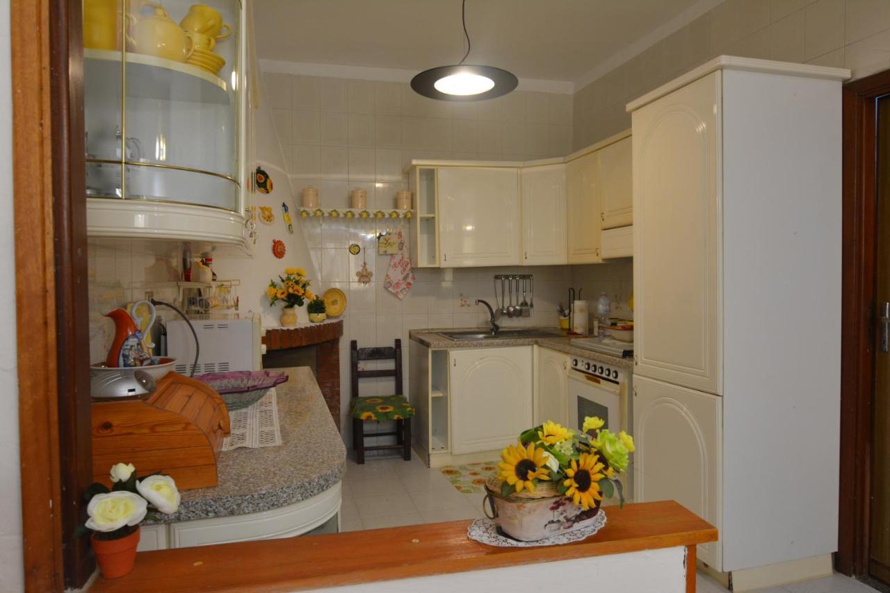 Casa Vacanze I Girasoli イグレージアス エクステリア 写真