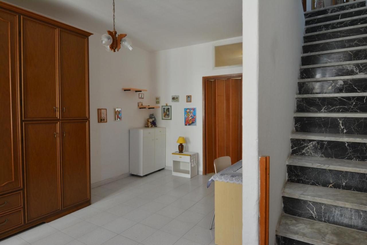 Casa Vacanze I Girasoli イグレージアス エクステリア 写真